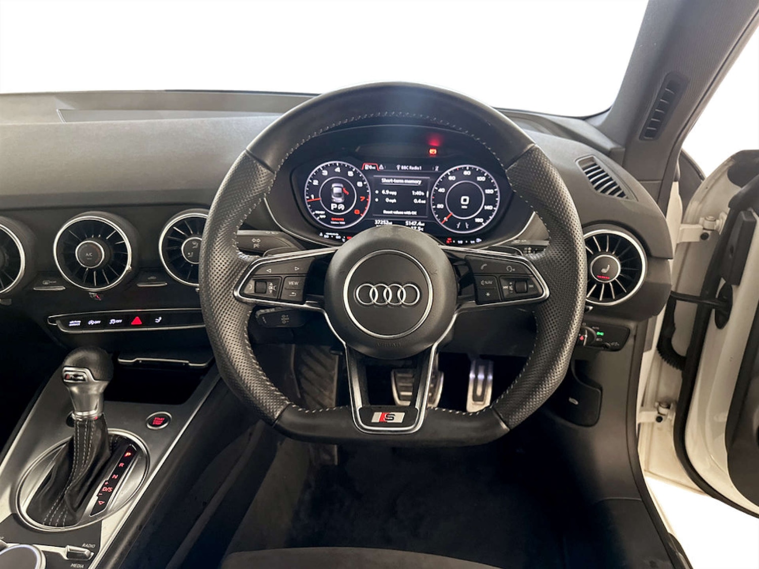 Used Audi TT 2019 for sale - 77185034: Photo 16