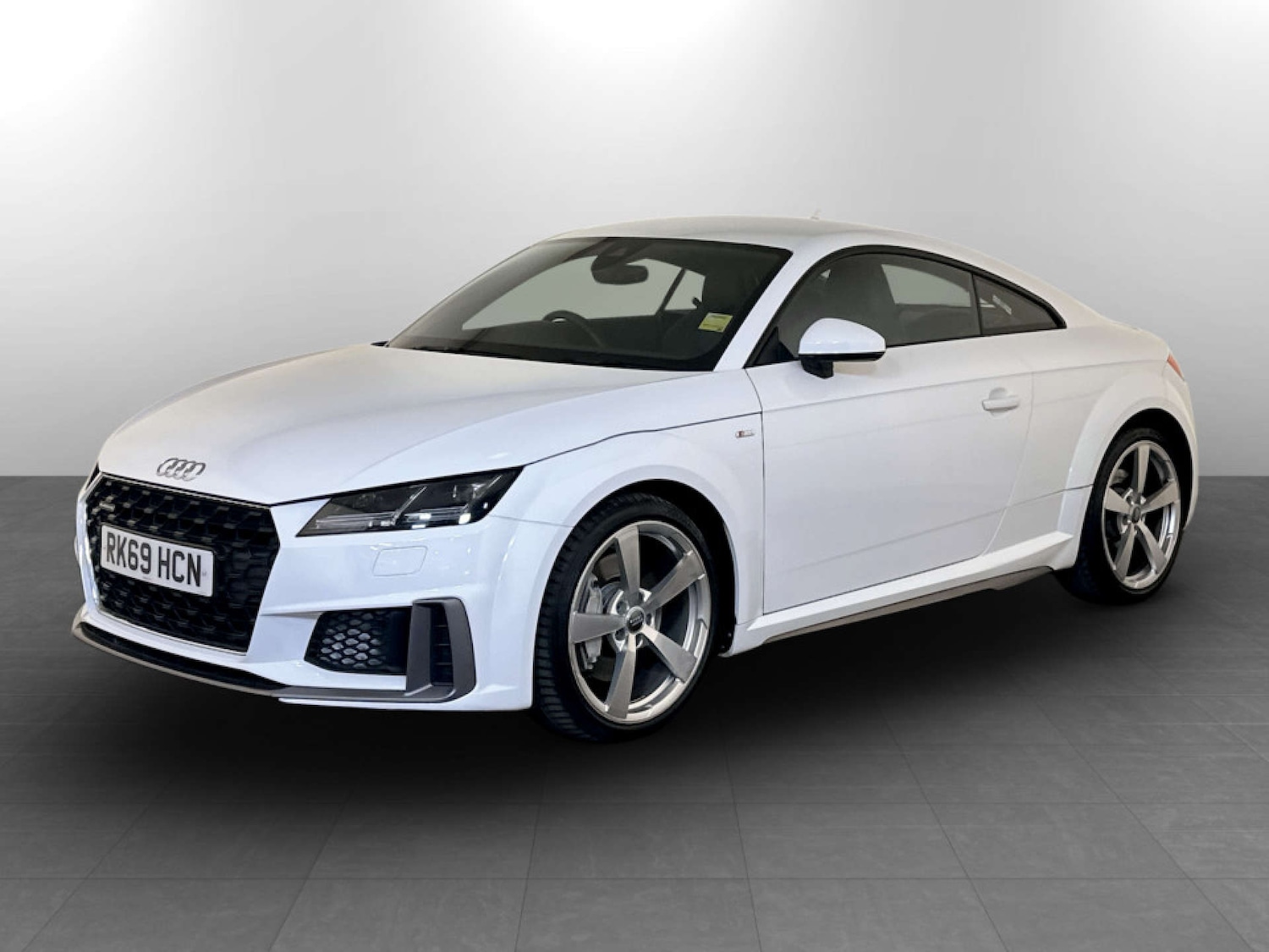 Used Audi TT 2019 for sale - 77185034: Photo 6