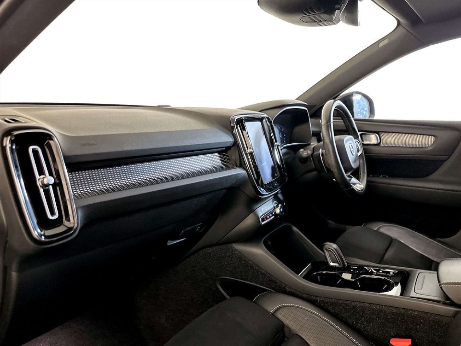 Used Volvo XC40 2020 for sale - 77422865: Photo 12