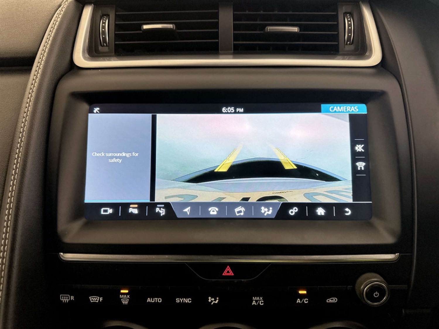 Used Jaguar E-Pace 2018 for sale - 77409797: Photo 19