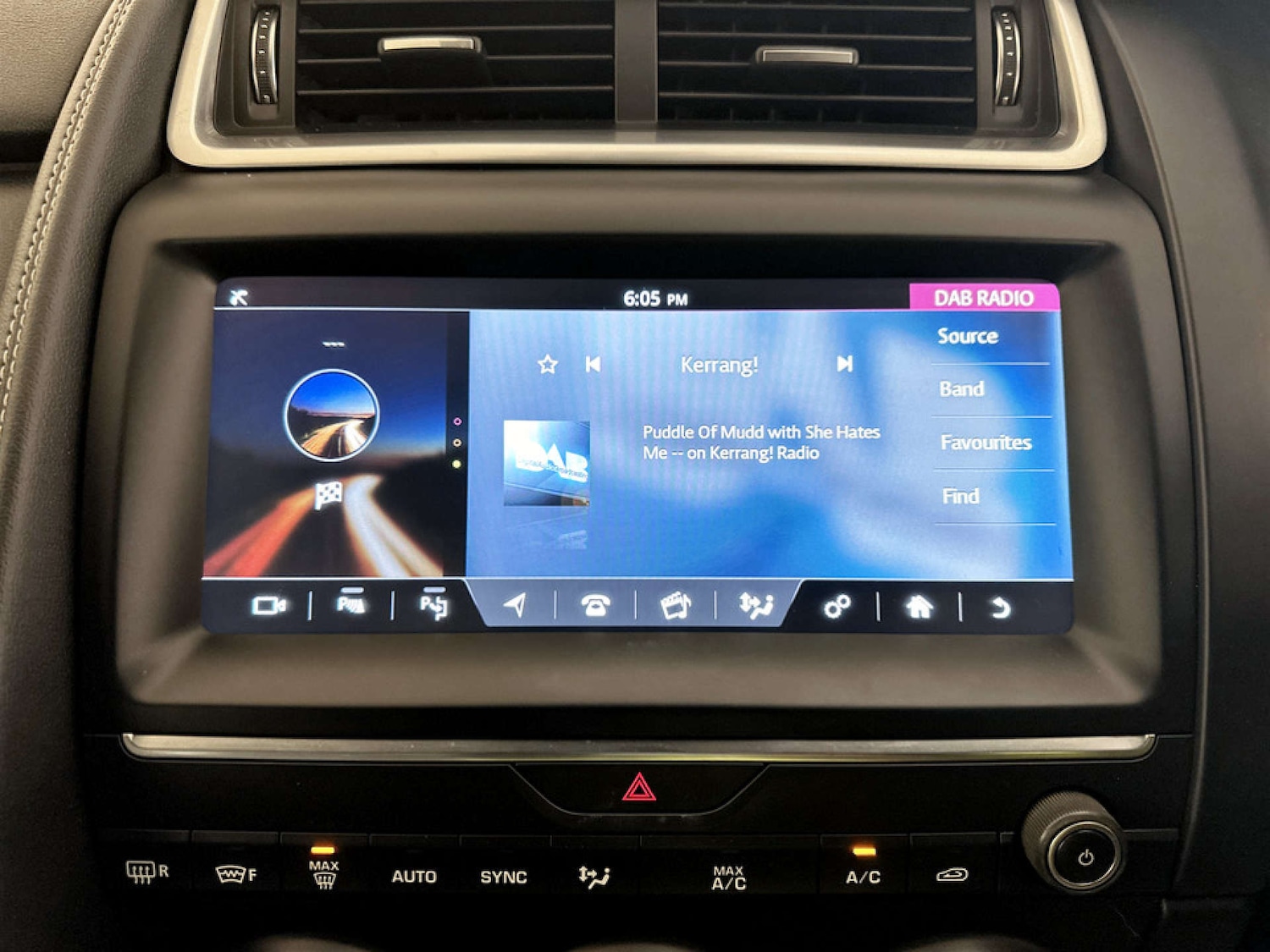 Used Jaguar E-Pace 2018 for sale - 77409797: Photo 21