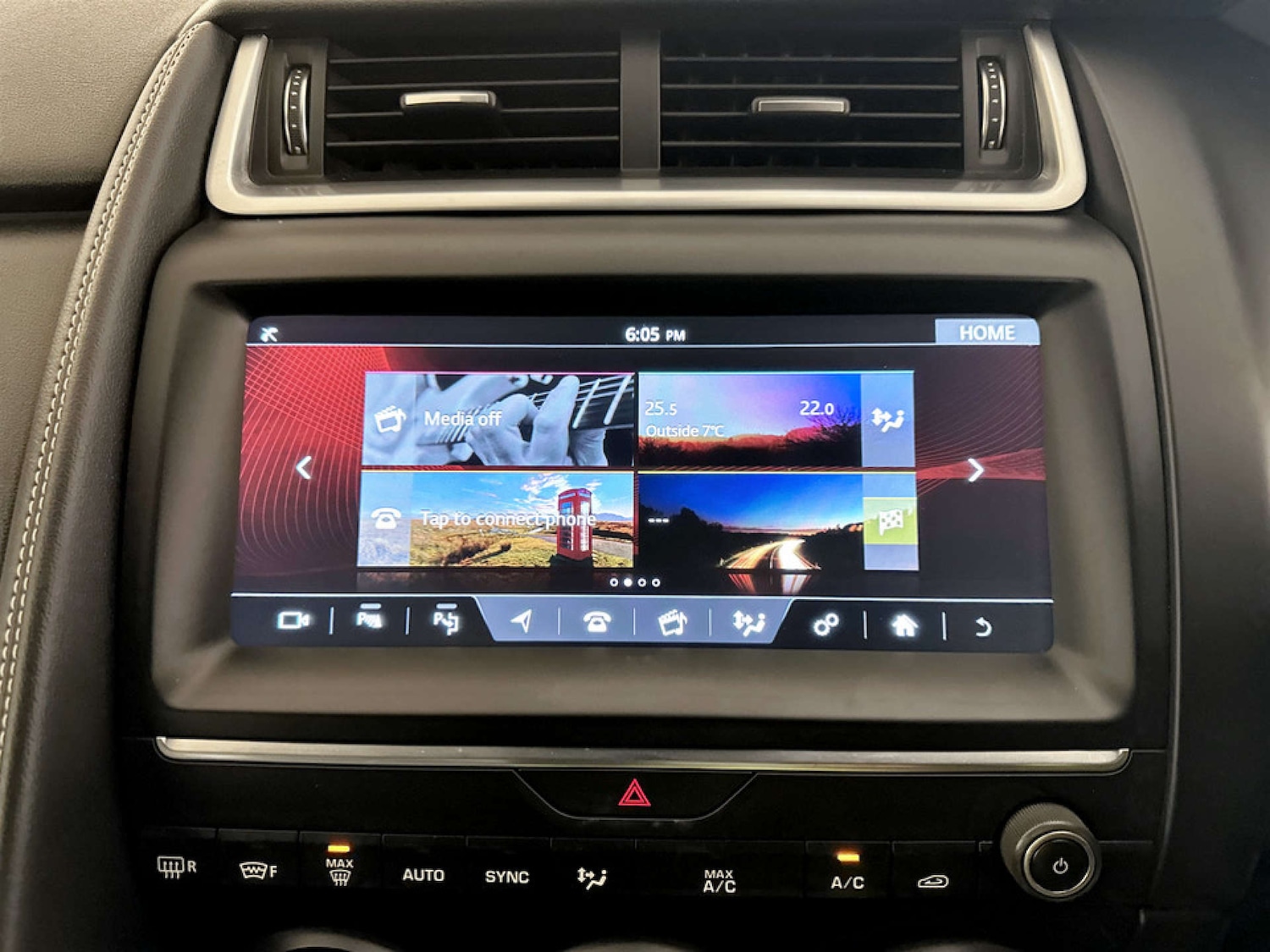 Used Jaguar E-Pace 2018 for sale - 77409797: Photo 22