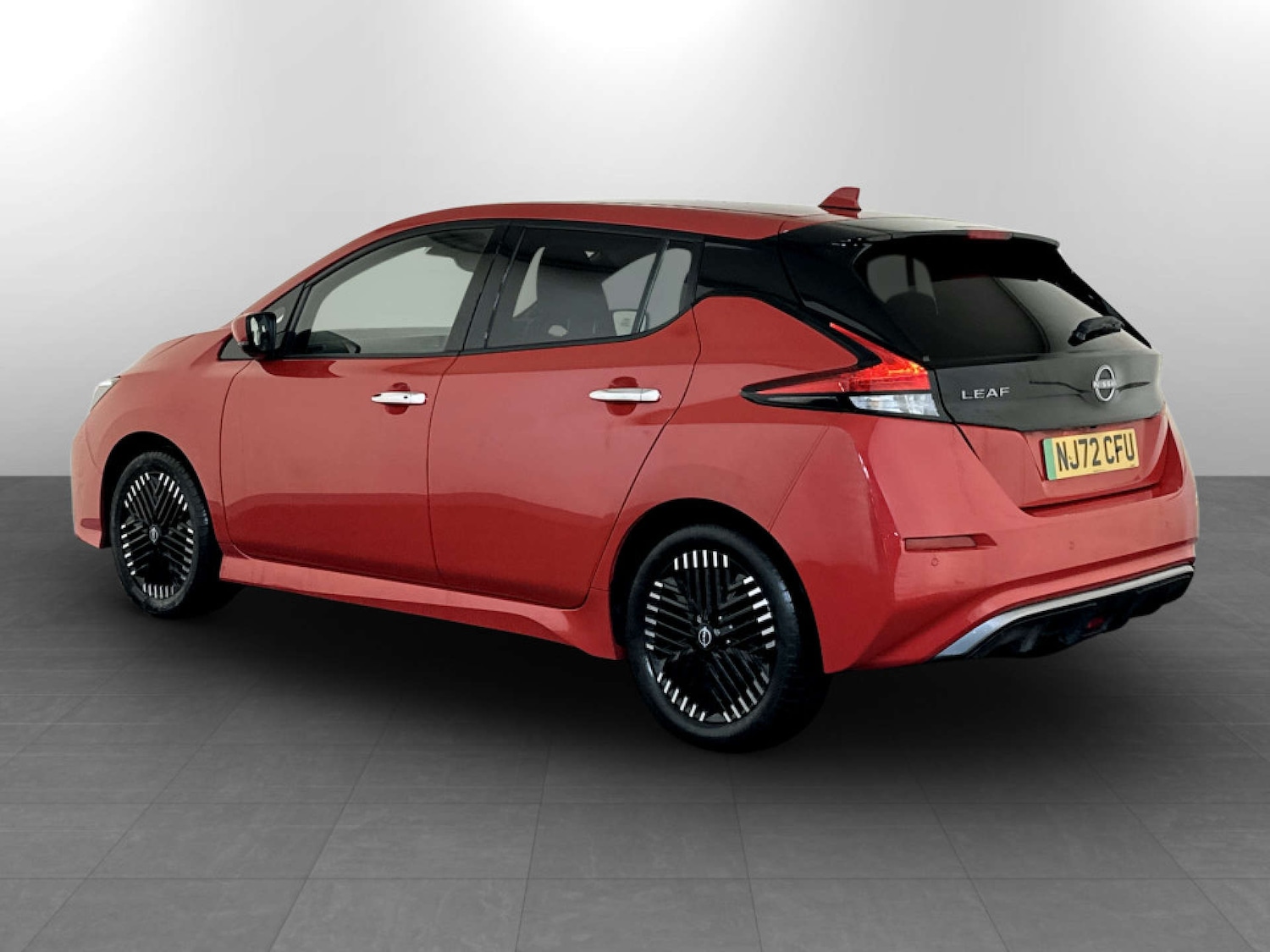 Used Nissan Leaf 2022 for sale - 77184881: Photo 8