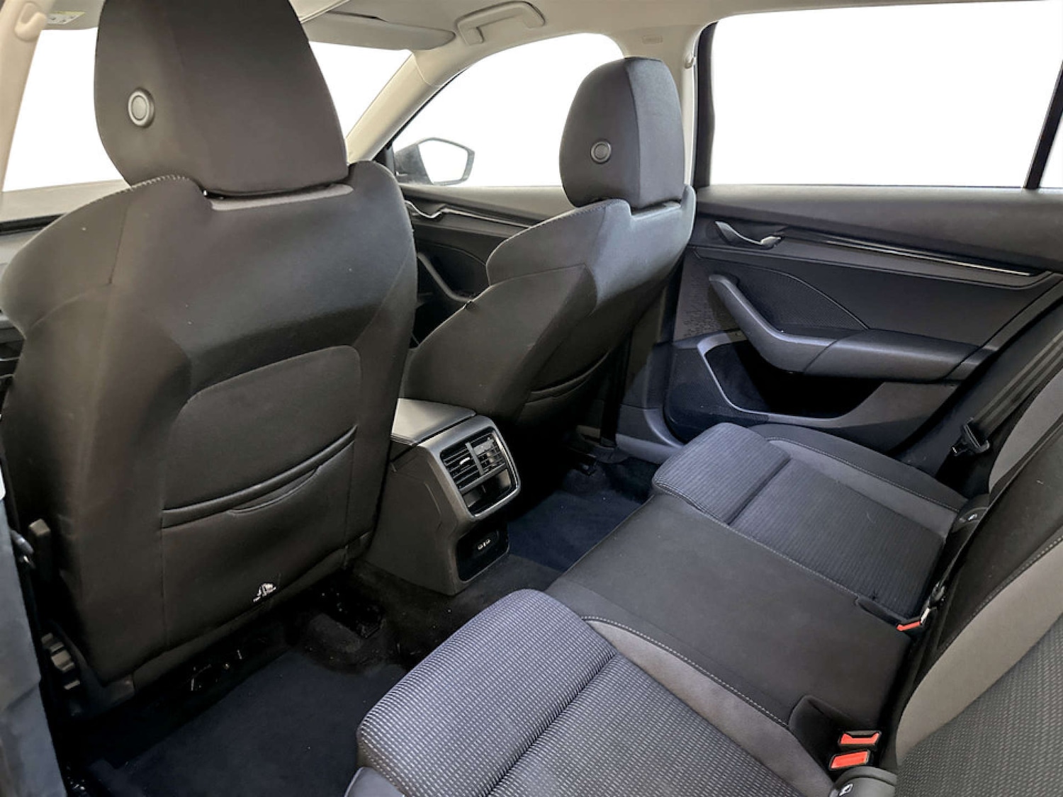 Used Skoda Octavia 2023 for sale - 77547728: Photo 13