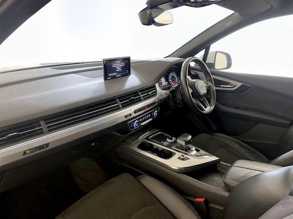 Used Audi Q7 2017 for sale - 76322323: Photo 12