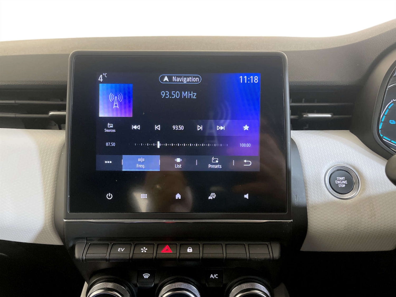 Used Renault Clio 2022 for sale - 77422786: Photo 23