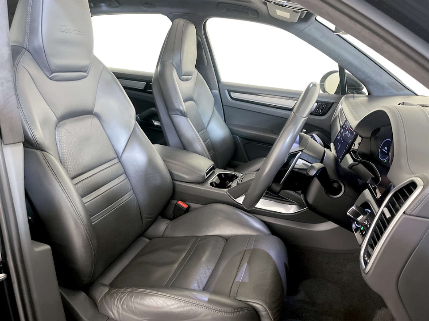 Used Porsche Cayenne 2018 for sale - 77301689: Photo 13