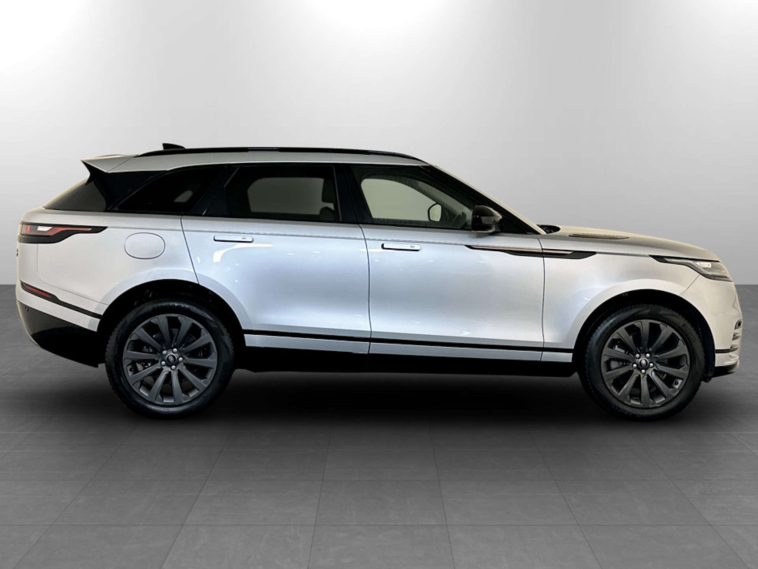 Used Land Rover Range Rover Velar 2022 for sale - 77408927: Photo 10
