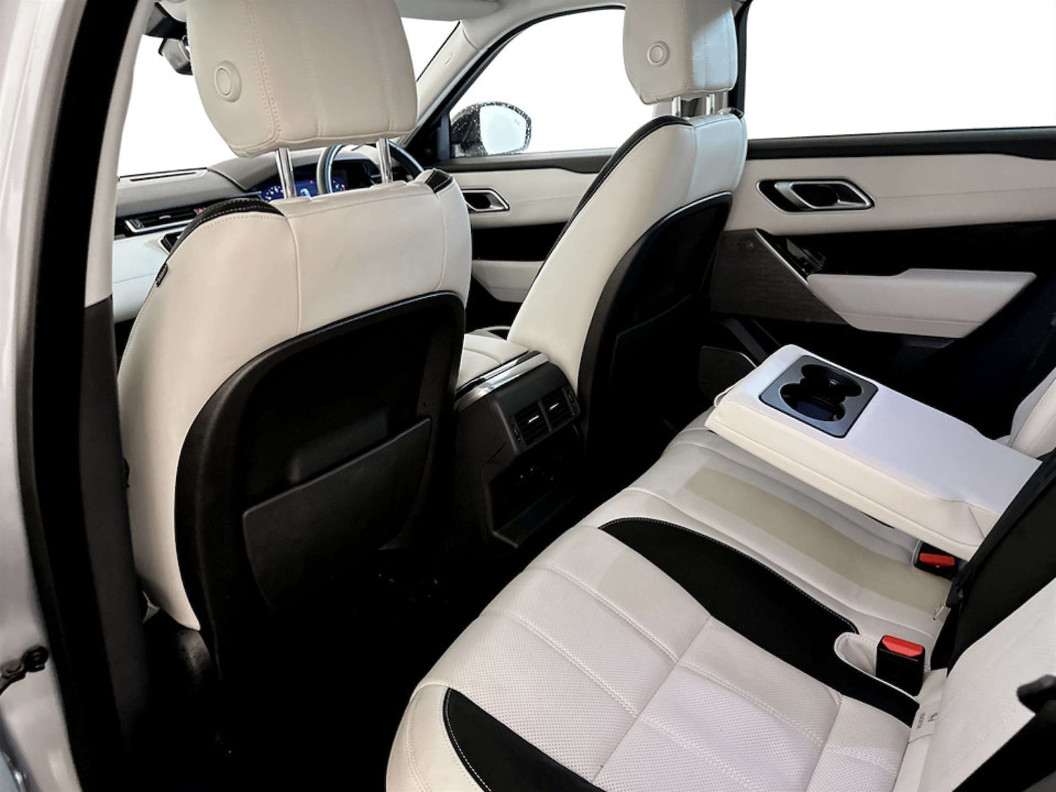 Used Land Rover Range Rover Velar 2022 for sale - 77408927: Photo 13