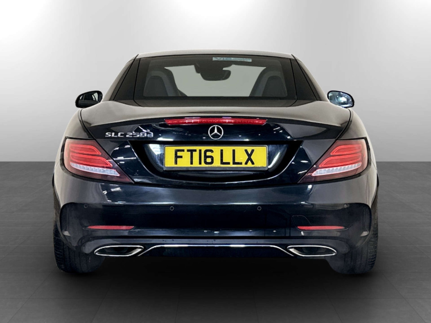 Used Mercedes-Benz SLC 2016 for sale - 77276670: Photo 9