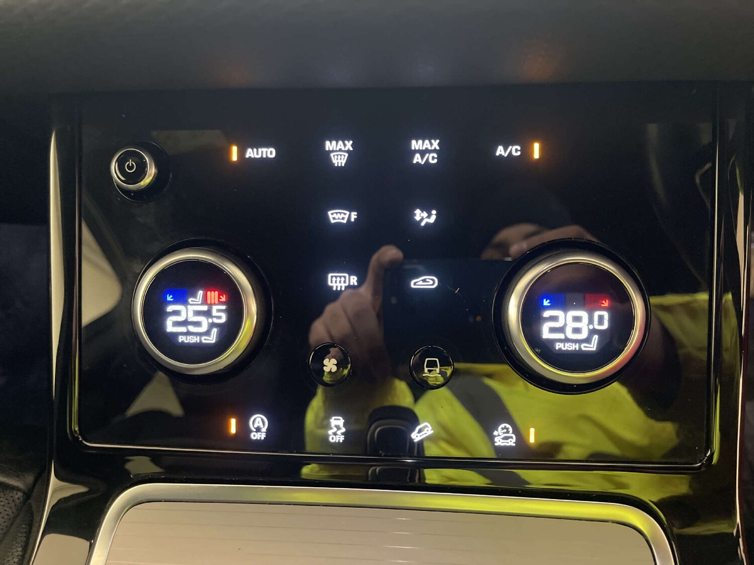 Used Land Rover Range Rover Evoque 2019 for sale - 78068172: Photo 24