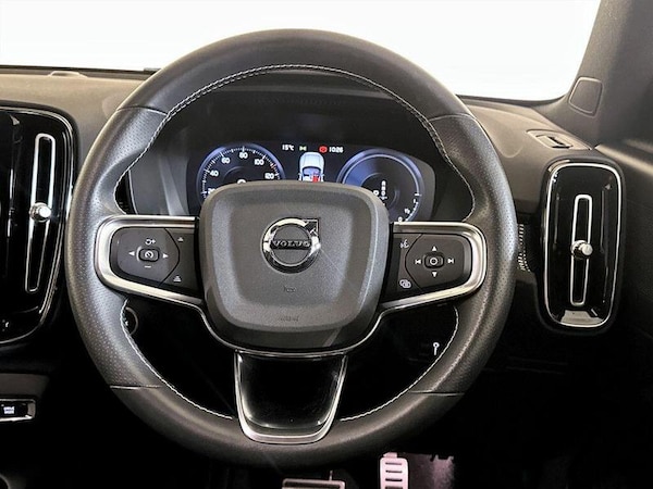 Used Volvo XC40 2020 for sale - 76322370: Photo 16