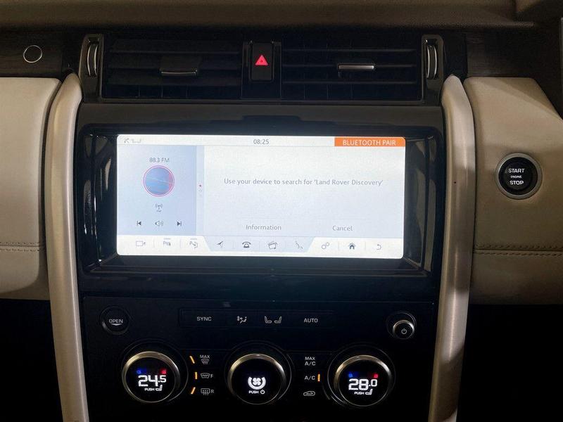 Used Land Rover Discovery 2018 for sale - 76382313: Photo 24