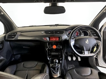 Used Citroen DS3 2013 for sale - 76641160: Photo