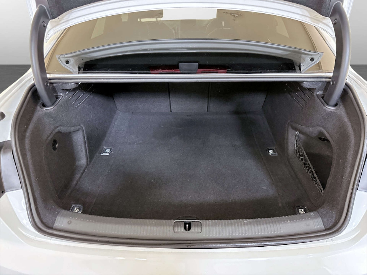 Used Audi A4 2019 for sale - 77417575: Photo 15