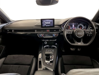 Used Audi A4 2019 for sale - 77417575: Photo