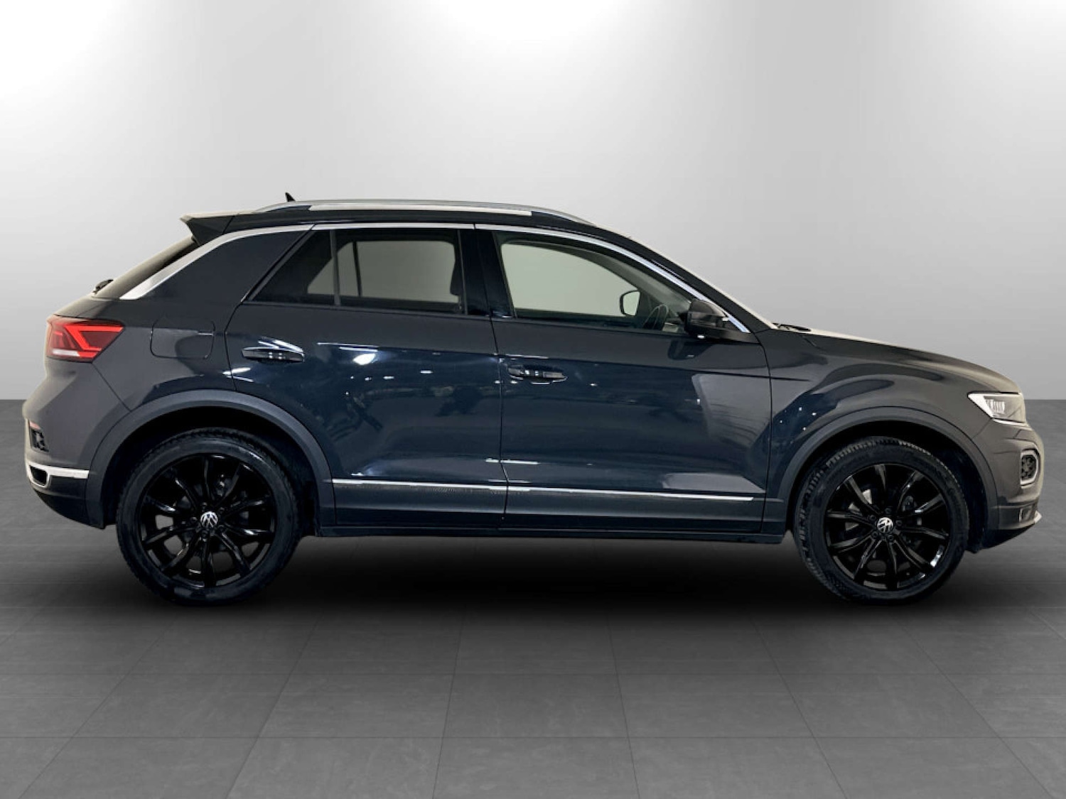 Used Volkswagen T-Roc 2021 for sale - 77583964: Photo 11