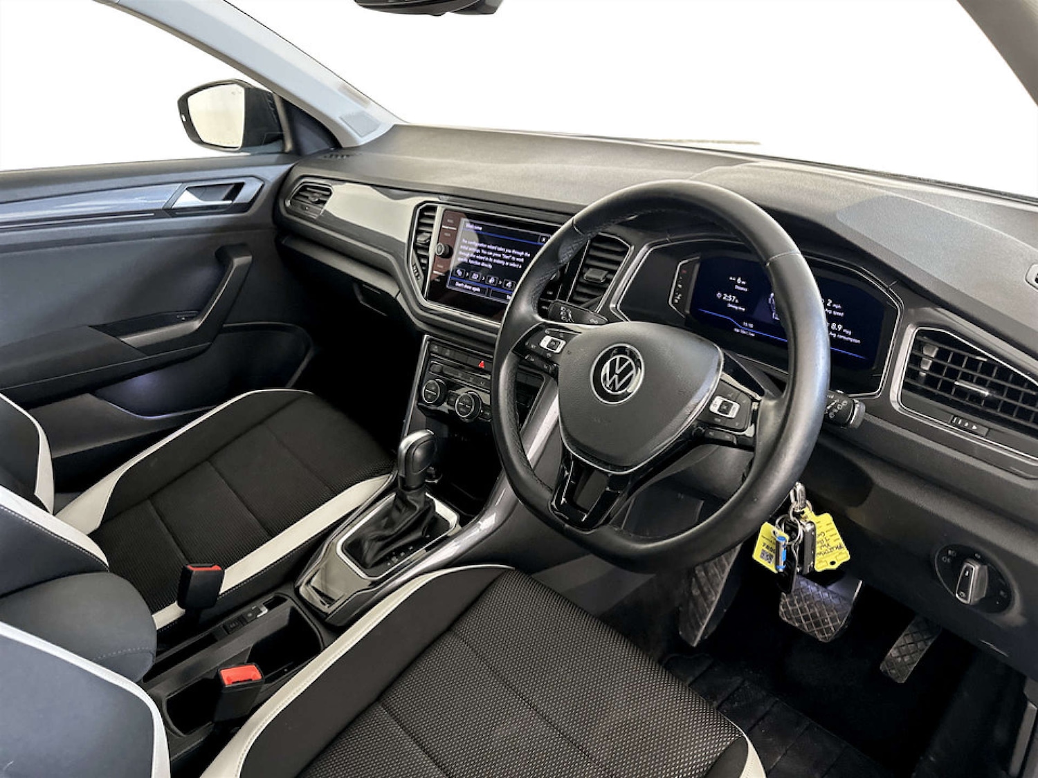 Used Volkswagen T-Roc 2021 for sale - 77583964: Photo 15