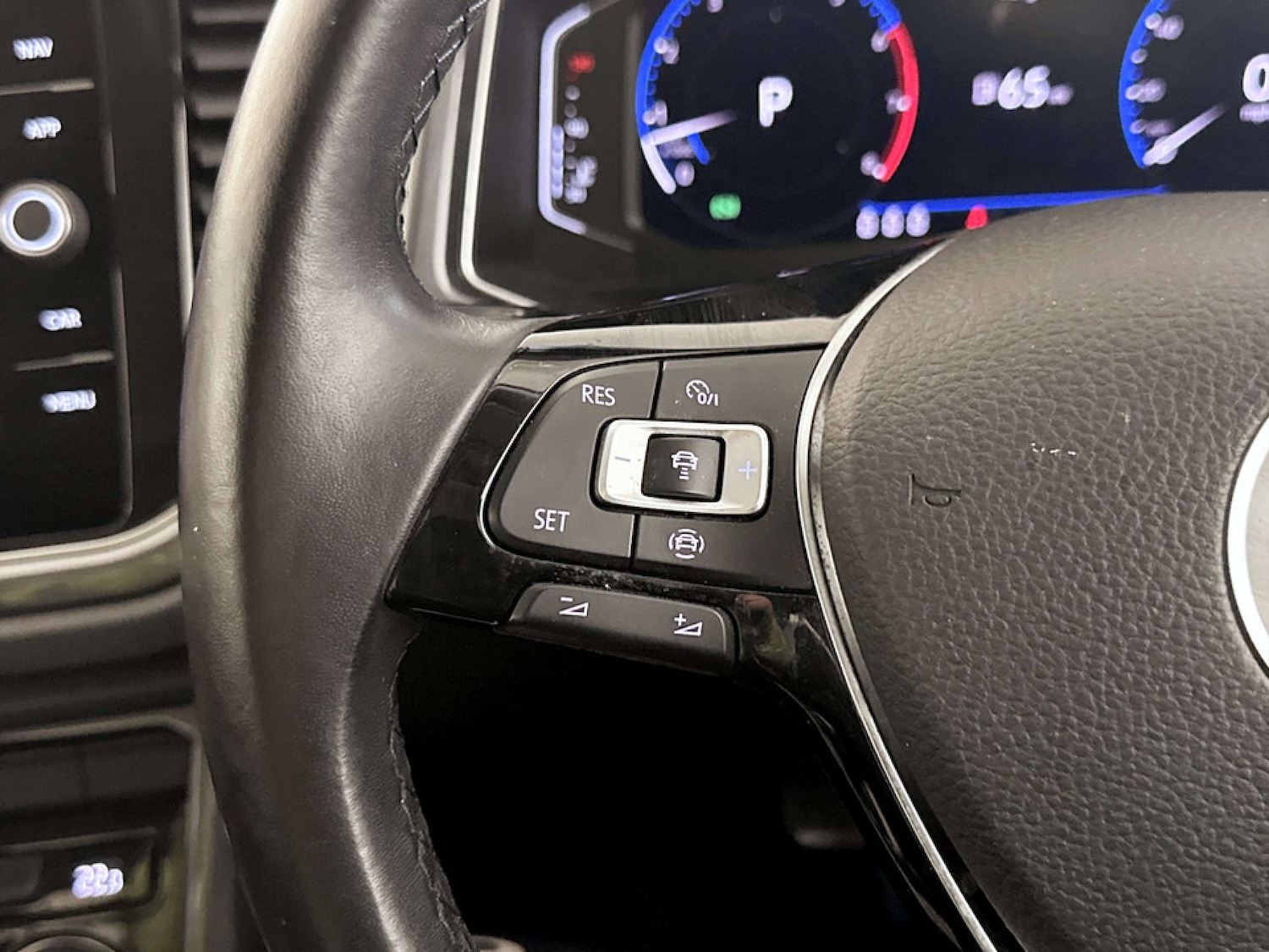 Used Volkswagen T-Roc 2021 for sale - 77583964: Photo 17