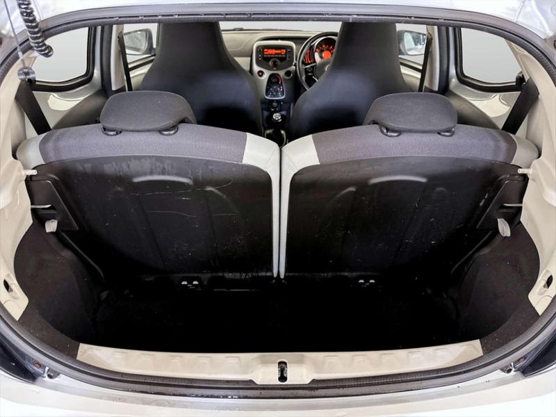 Used Toyota AYGO 2017 for sale - 76960949: Photo 16