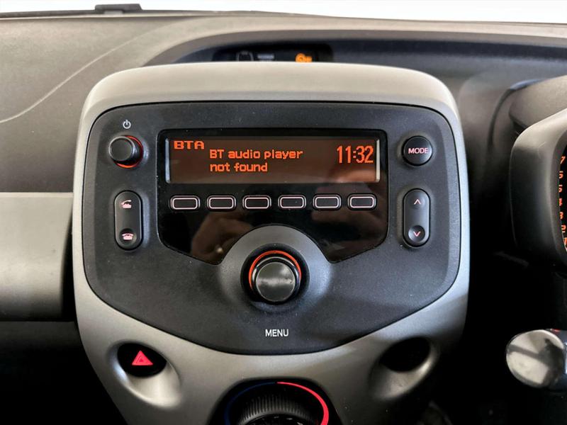 Used Toyota AYGO 2017 for sale - 76960949: Photo 22