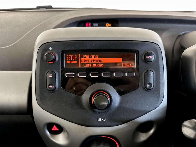 Used Toyota AYGO 2017 for sale - 76960949: Photo 23