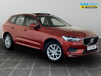 2019 - 2.0 D4 Momentum Pro Auto AWD Euro 6 (s/s) 5dr Automatic