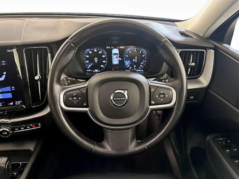 Used Volvo XC60 2021 for sale - 75985170: Photo 16