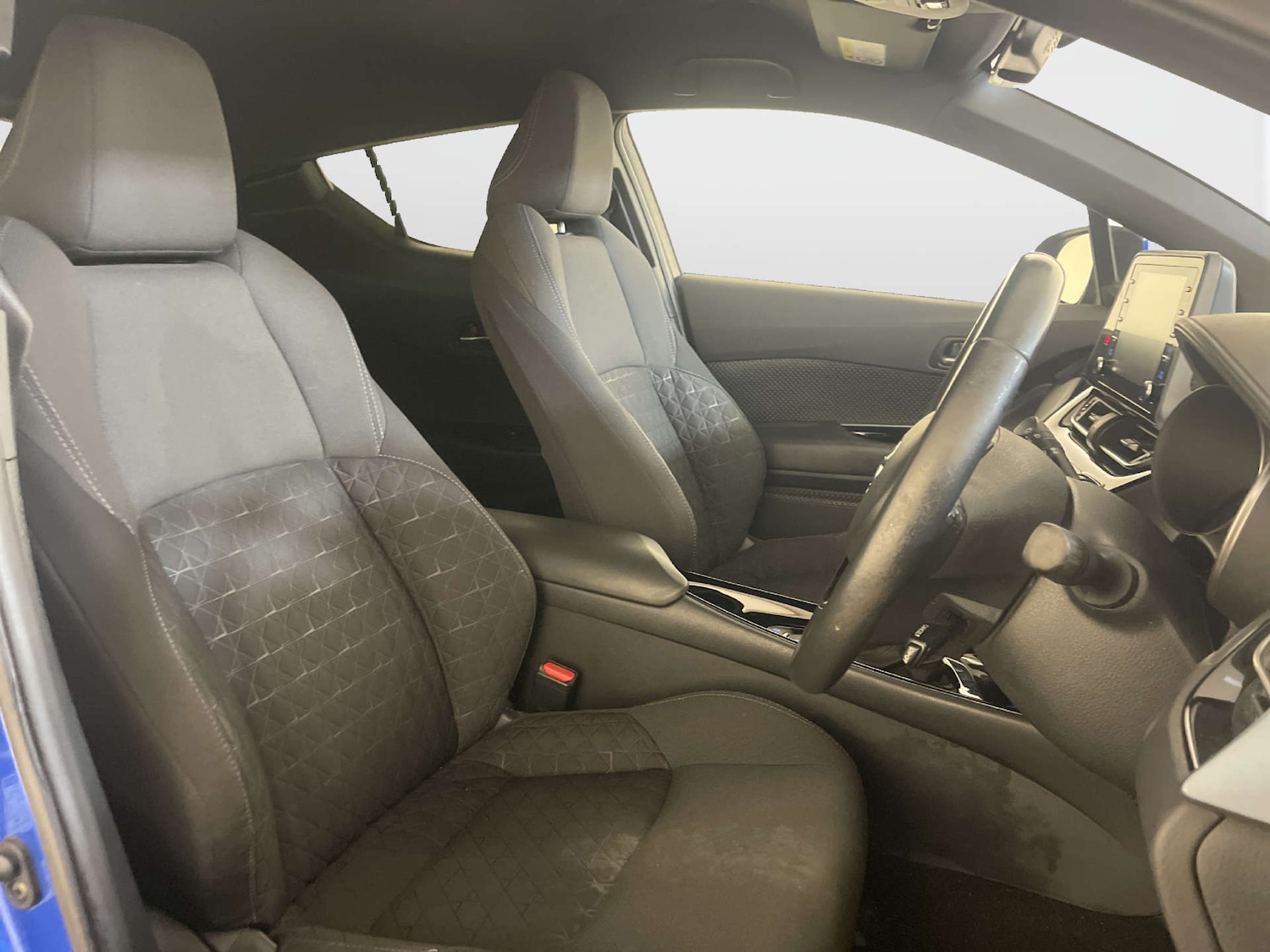 Used Toyota C-HR 2022 for sale - 78041804: Photo 13