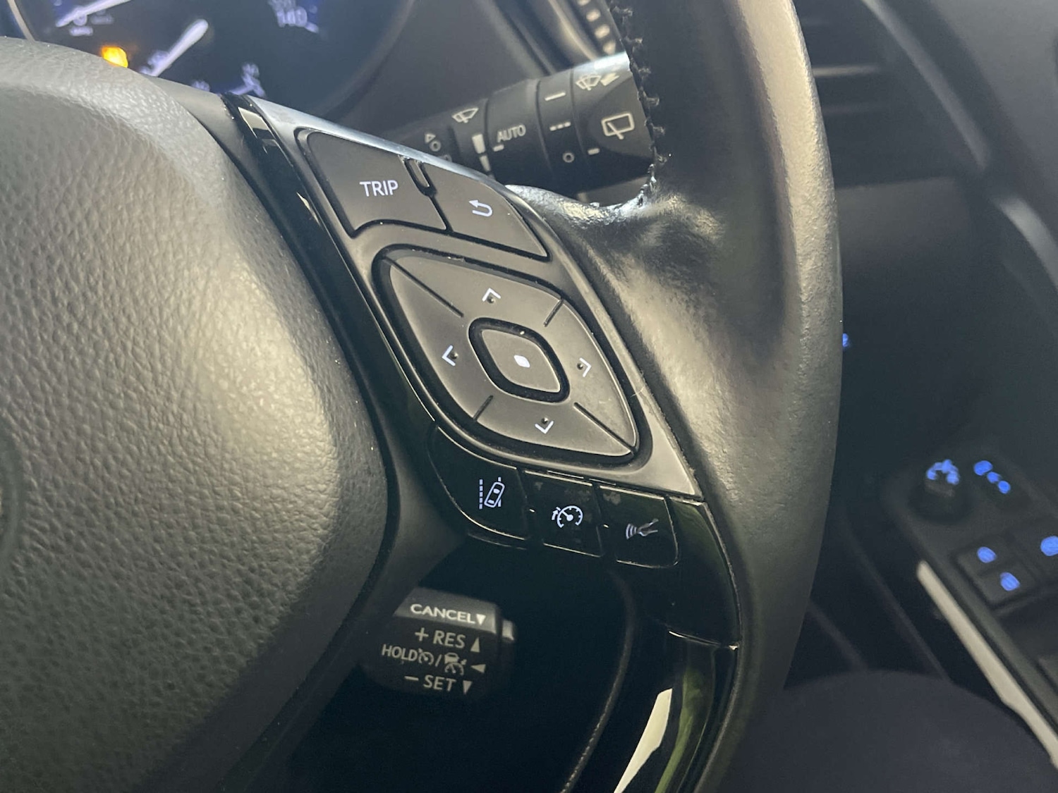 Used Toyota C-HR 2022 for sale - 78041804: Photo 19