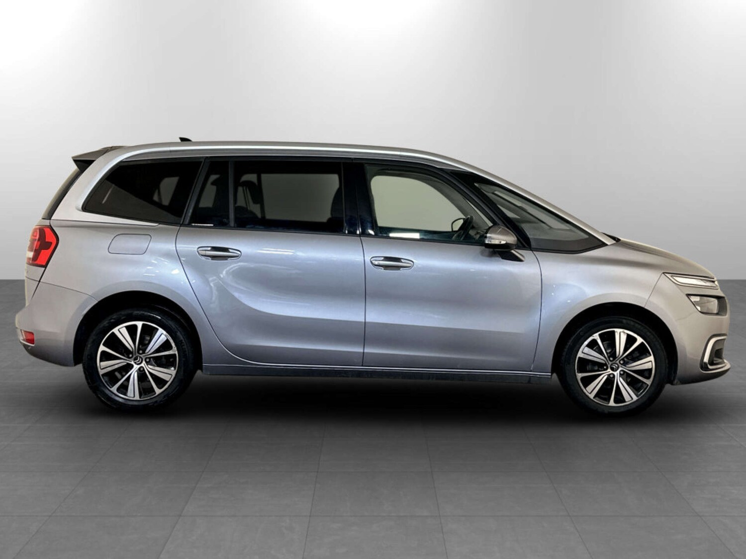 Used Citroen Grand C4 Picasso 2019 for sale - 77547700: Photo 11