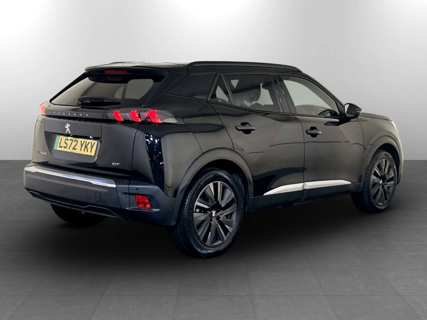 Used Peugeot 2008 2022 for sale - 77681220: Photo 10