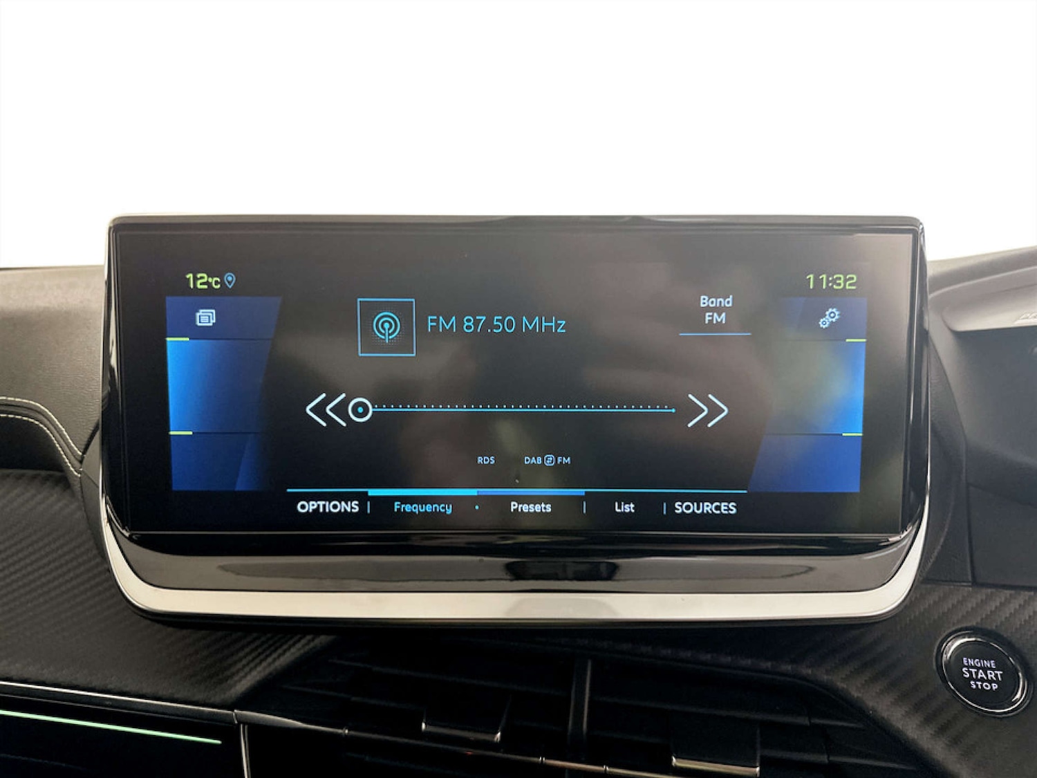 Used Peugeot 2008 2022 for sale - 77681220: Photo 24