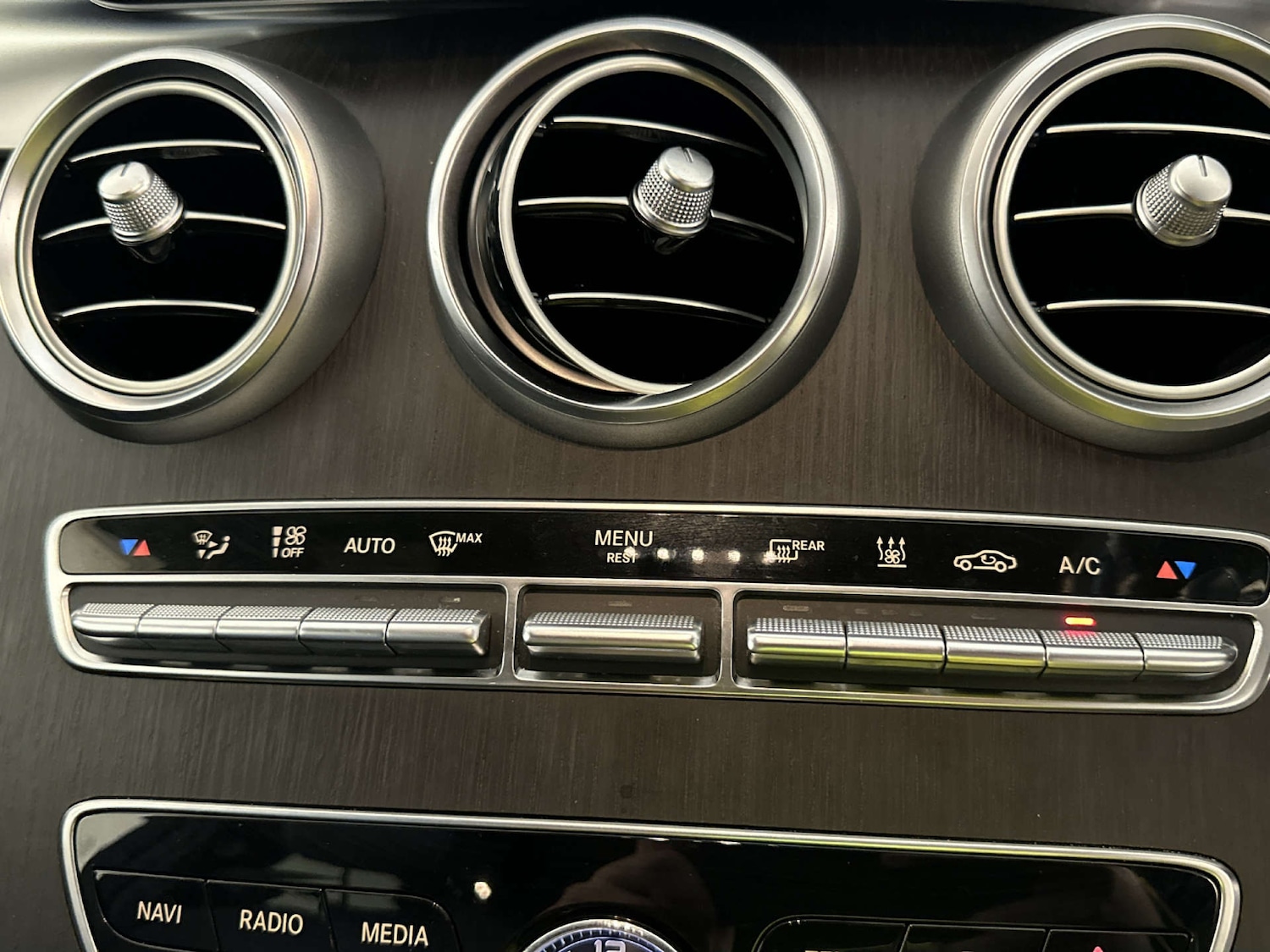 Used Mercedes-Benz C Class 2021 for sale - 77934089: Photo 25