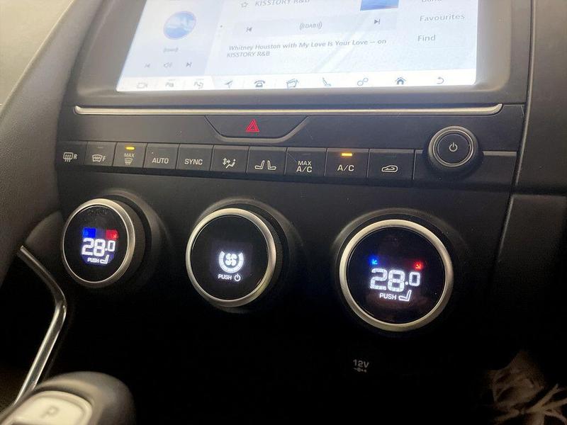 Used Jaguar E-Pace 2019 for sale - 76722913: Photo 25
