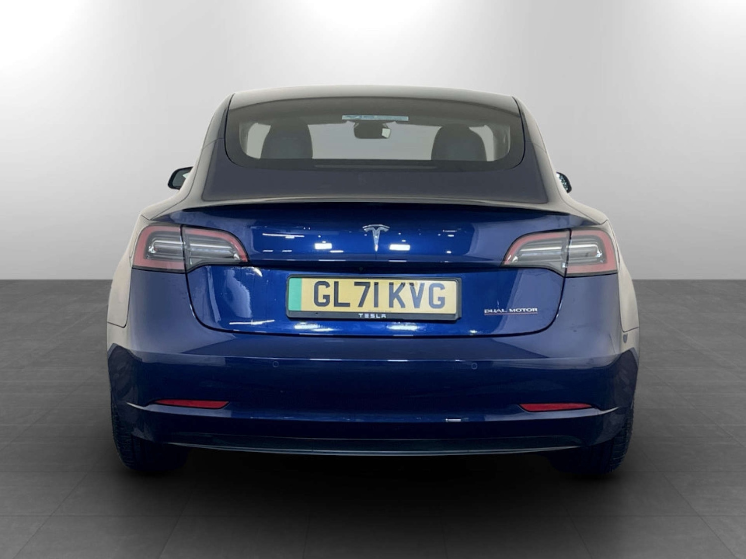 Used Tesla Model 3 2021 for sale - 77470000: Photo 9