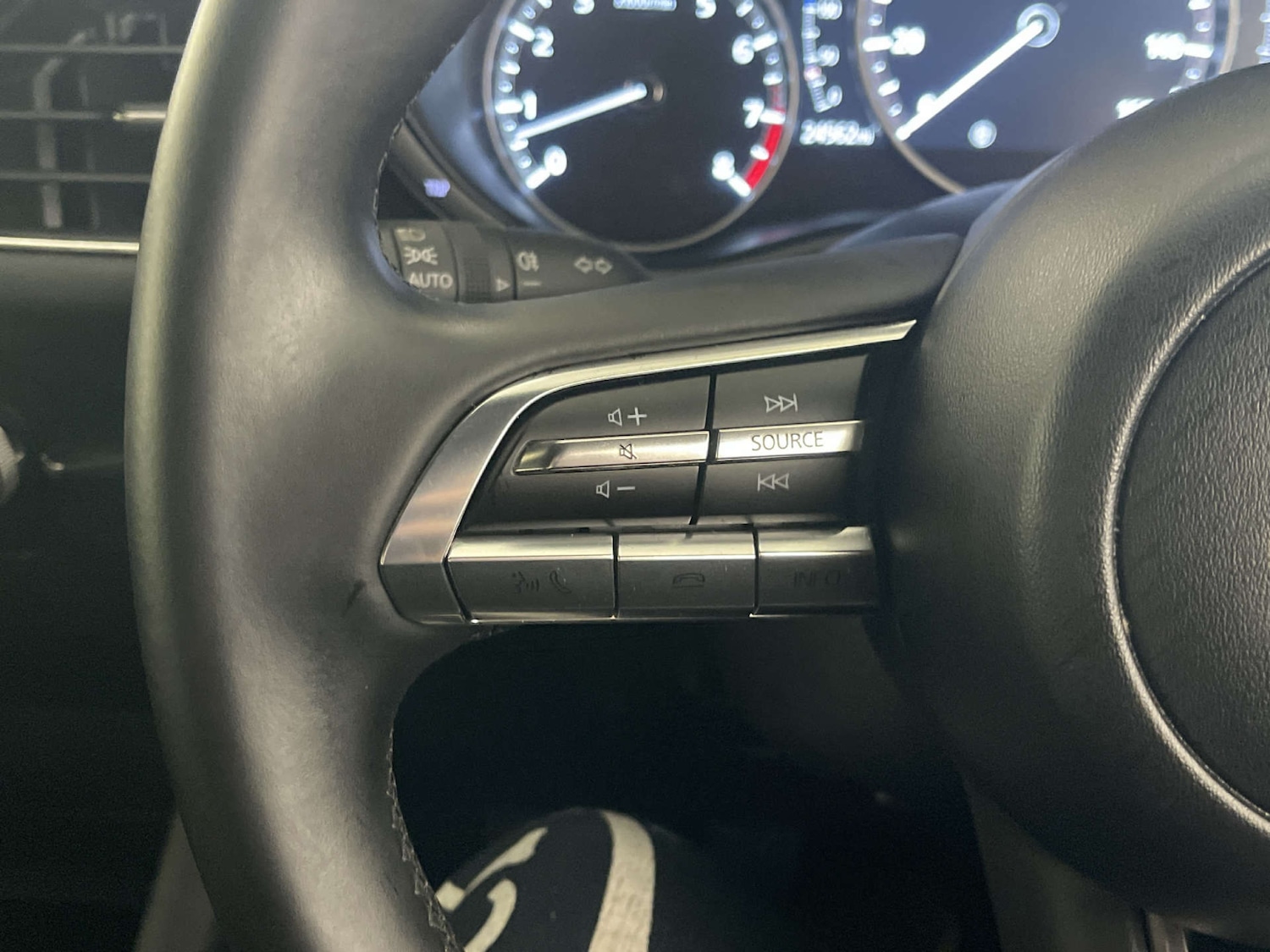 Used Mazda Mazda3 2023 for sale - 77836413: Photo 18