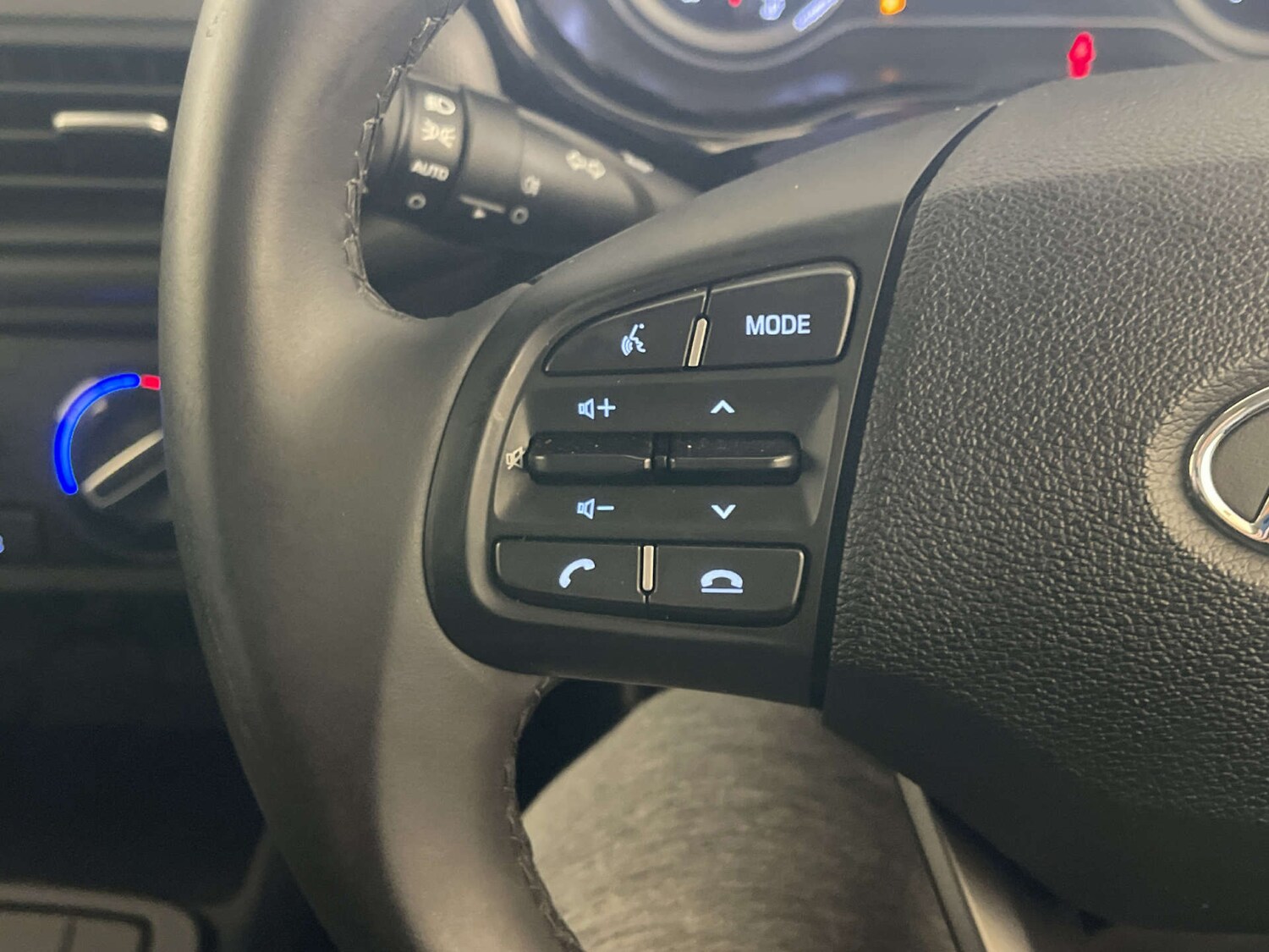 Used Hyundai i10 2023 for sale - 78068196: Photo 17