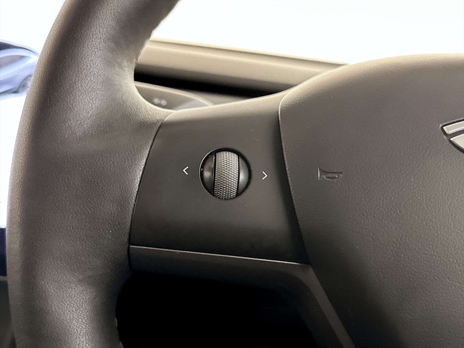 Used Tesla Model 3 2021 for sale - 77506920: Photo 18