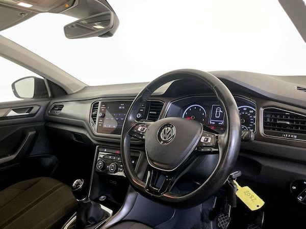Used Volkswagen T-Roc 2018 for sale - 75711903: Photo 15