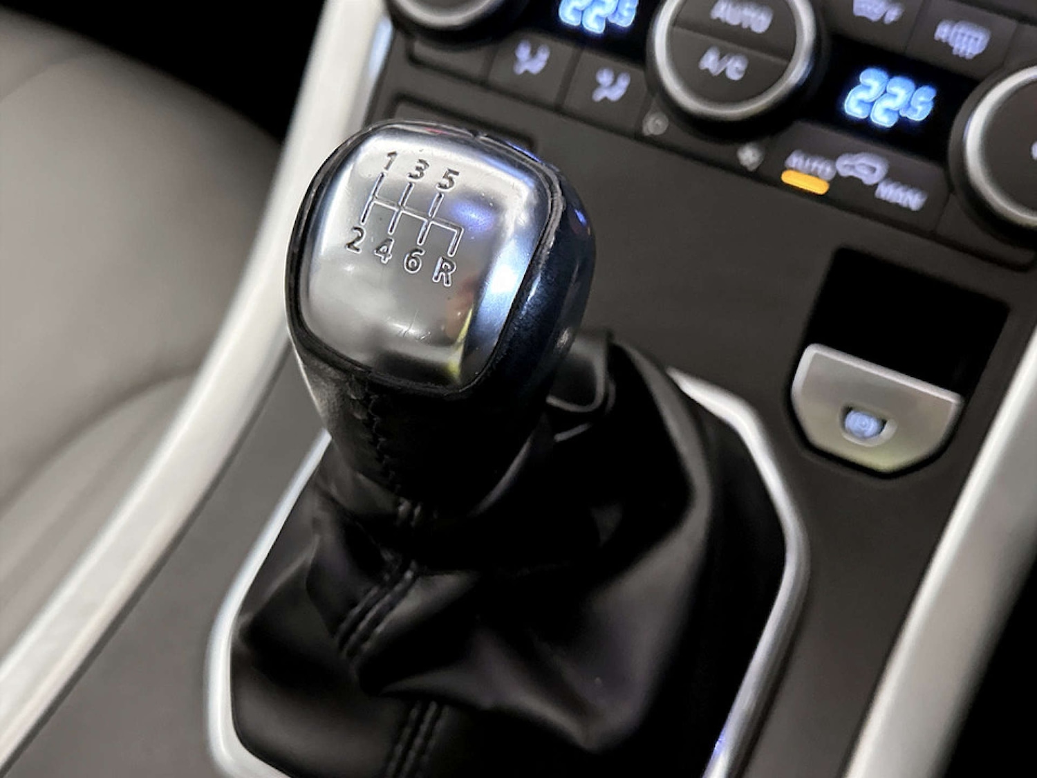 Used Land Rover Range Rover Evoque 2018 for sale - 77184889: Photo 26