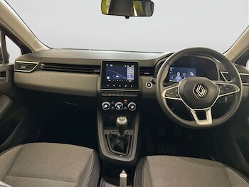 Used Renault Clio 2023 for sale - 78565775: Photo