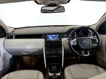 Used Land Rover Discovery Sport 2018 for sale - 75330138: Photo