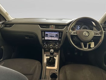 Used Skoda Octavia 2019 for sale - 78996913: Photo