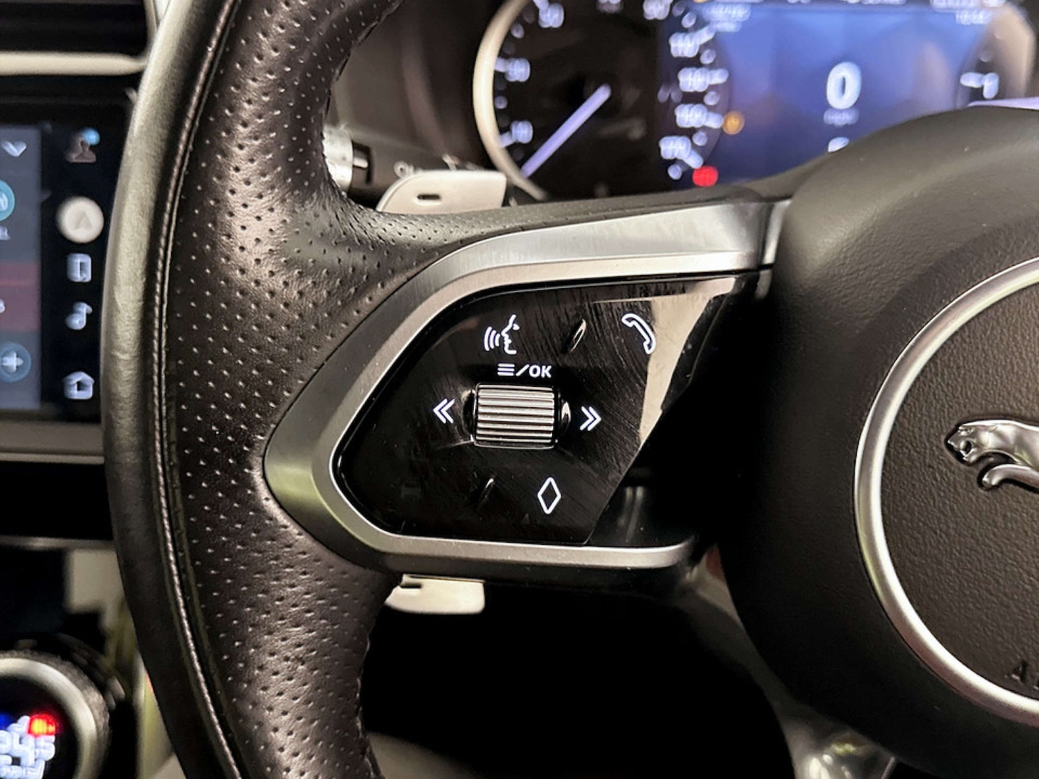 Used Jaguar XE 2021 for sale - 77211761: Photo 17