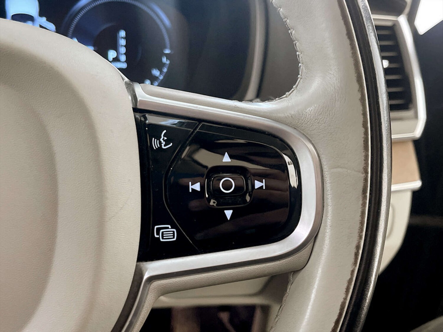 Used Volvo XC90 2018 for sale - 77535077: Photo 21