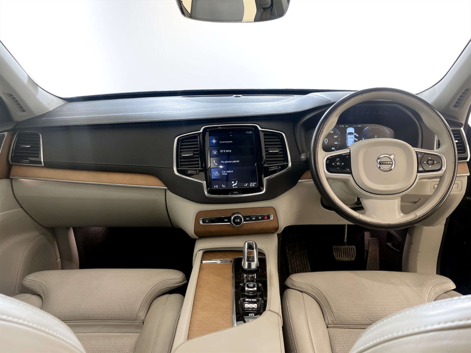 Used Volvo XC90 2018 for sale - 77535077: Photo 3