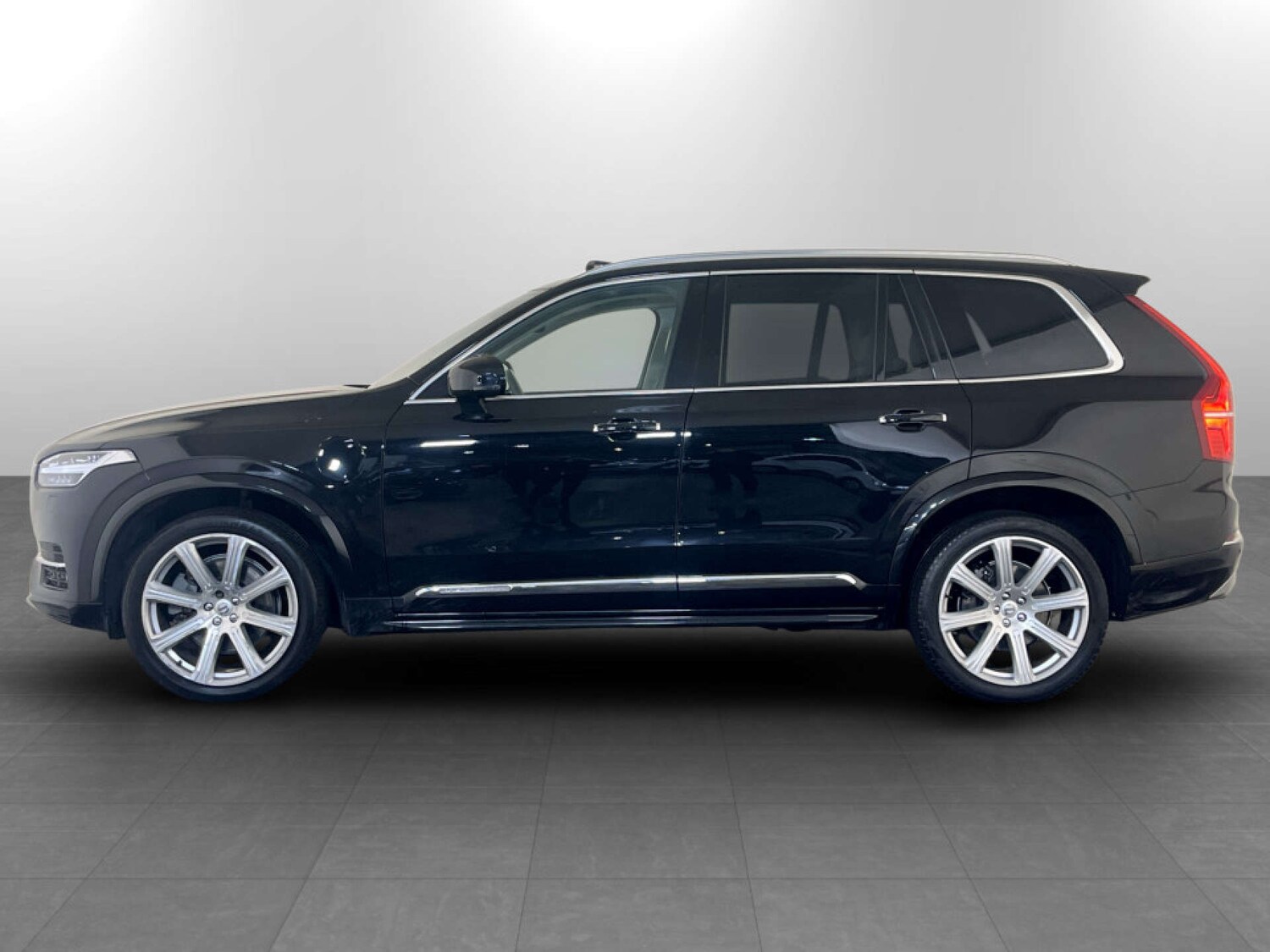 Used Volvo XC90 2018 for sale - 77535077: Photo 7