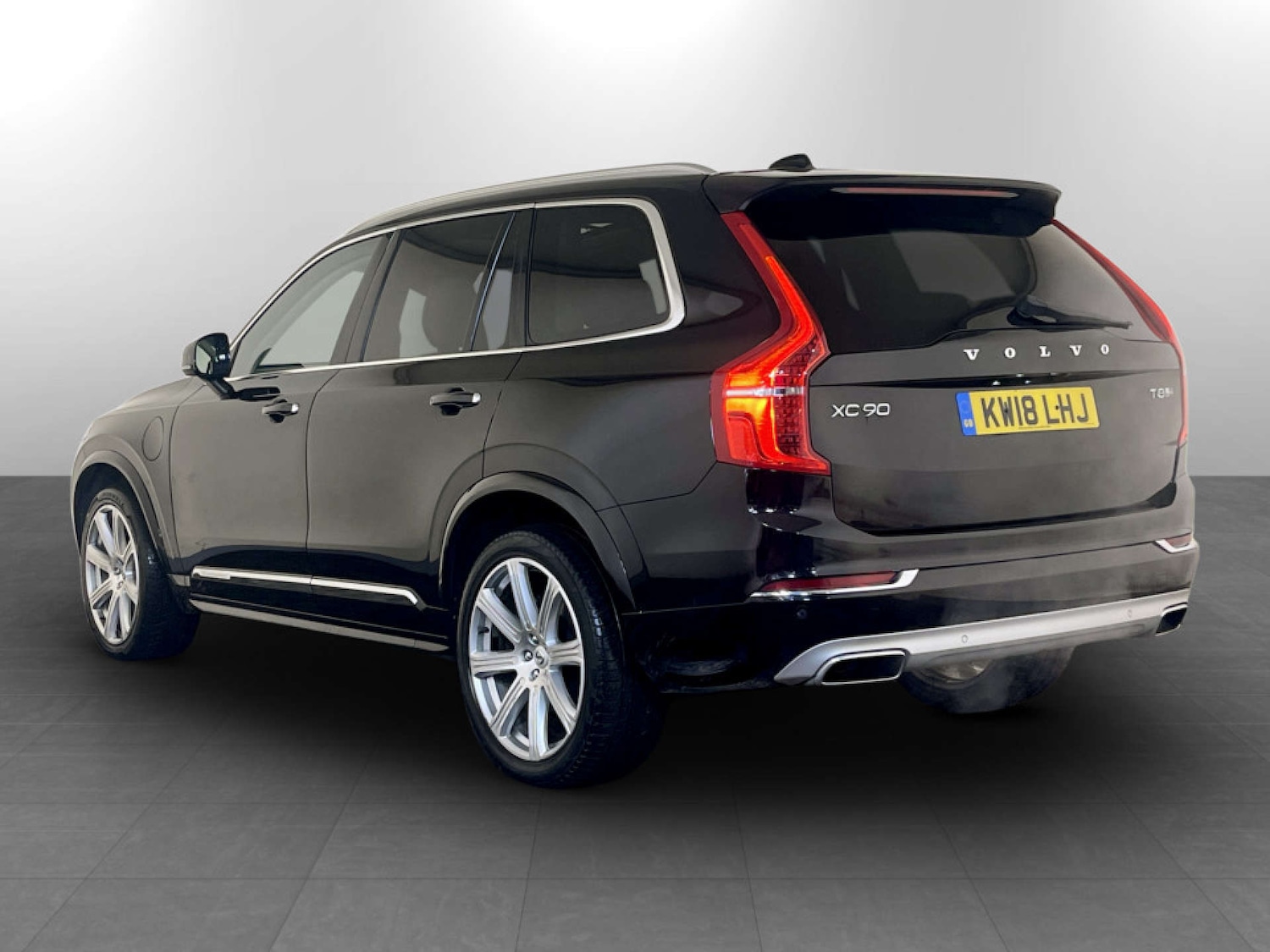 Used Volvo XC90 2018 for sale - 77535077: Photo 8