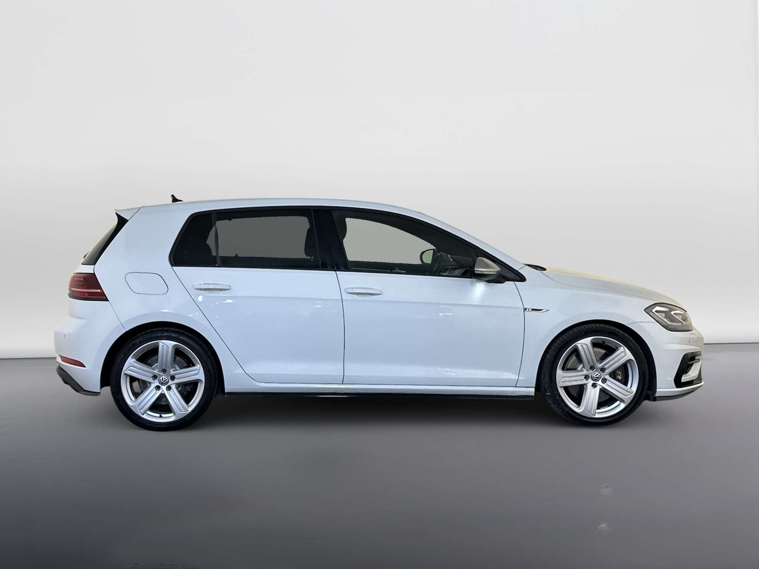 Used Volkswagen Golf 2019 for sale - 77880517: Photo 11